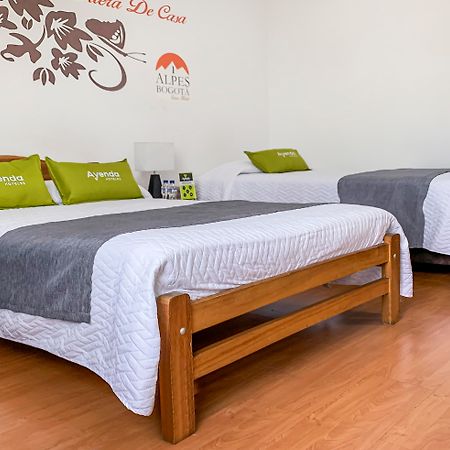 Ayenda 1080 Bogota Alpes Castellana Bed & Breakfast エクステリア 写真