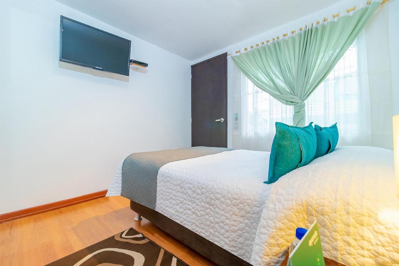 Ayenda 1080 Bogota Alpes Castellana Bed & Breakfast エクステリア 写真